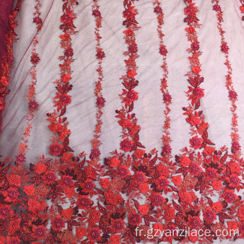 Tissu de broderie perlé rouge